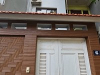 Ban Nhà Lạc Long Quân - Tây Hồ - Cạnh Công Viên Nước. DT 80M2. Giá 19,5 Tỷ