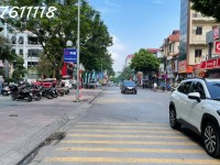 Bán nhà mặt ngõ 158 Nguyễn Sơn Lâm Hạ, kinh doanh sầm uất 90m*7T,MT5m, 2x tỷ