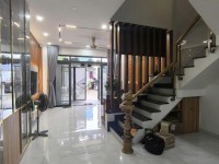 Bán nhà 4 tầng, 75m², 4PN, 4WC, Q.2, 9.6 tỷ, sổ hồng