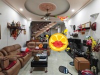 Bán nhà mặt phố Q.9, 77m², 7.4 tỷ, 3PN, sổ hồng