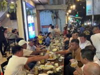 SANG QUÁN NHẬU BIA ĐỨC – HOẠT ĐỘNG 10 NĂM – MẶT TIỀN TRƯỜNG SA, QUẬN 3