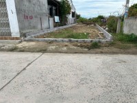 Bán lô đất 2 Mặt Tiền Ninh Thuỷ Cách biển Dốc Lết chỉ 600m Giá : 1ty990 e Trinh