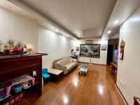 Bán căn hộ chung cư Sài Đồng Long Biên rộng 75m 2 ngủ 2wc view tầng cao giá 3 tỷ 290tr