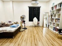 Bán nhà mặt ngõ kinh doanh phố Kim Mã Ba Đình, ngõ nông, mặt tiền 5.2m, 47m, 10.4 tỷ