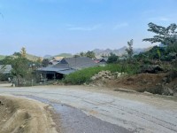 Bán 829m² Đất Mộc Châu, 400m² Thổ Cư, Gần Homestay, Trường Học, UBND giá 1ty7