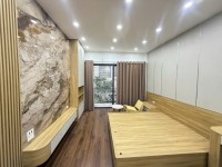 Bán nhà mặt ngõ ô tô phố Võ Chí Công, Tây Hồ, gần phố, 5 tầng thang máy, 38m, 11.2 tỷ