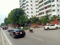 Cho thuê KIOT 70m2 góc đẹp chân chung cư mặt đường Nguyễn Cơ Thạch Mỹ Đình