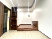 Bán nhà 6 tầng thang máy phố Lạc Long Quân, Tây Hồ, cách 1 nhà ra ô tô tránh, 25m, 5.8 tỷ