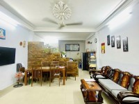Bán nhà HXH Út Tịch, P4, Tân Bình, 81m2, 3 tầng, giá rẻ , sổ A4