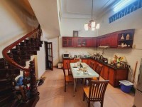 Bán nhà phố Chùa Láng - Phân lô kinh doanh - 2 thoáng trước sau - Gara ô tô