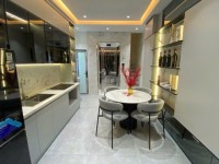 NHÀ ĐẸP THANG MÁY - FULL NỘI THẤT BÀN GIAO. Giá Bán : 8.9 TỶ