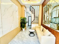 Bán Nhà Lĩnh Nam 25m 3 Tầng 2 Ngủ Full Nội Thất Giá 2.88 Tỷ Nhà Chưa Sổ