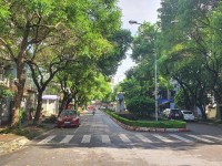 Nhà KĐT Văn Quán 5 tầng, mặt tiền 4,5m, 7 tỷ