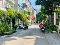 Nhà KĐT Văn Quán 5 tầng, mặt tiền 4,5m, 7 tỷ