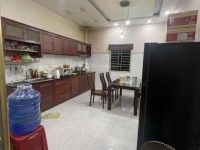 Mặt tiền kinh doanh Quận 8 ngay cầu Chà Và, 3 tầng 90m2 không lộ giới, hoàn công đủ
