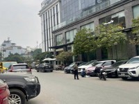 SIÊU PHẨM MỚI KÍNH COONG GIỮA LÒNG BA ĐÌNH – NGÕ THÔNG – 2 Ô TÔ TRÁNH – THANG MÁY XỊN – CHỈ 10.8 TỶ