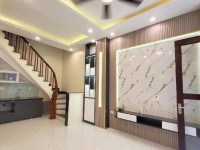 GIẢM GẤP 500 TRIỆU CÒN 5,2 TỶ.TÔN ĐỨC THẮNG ĐỐNG ĐA 3 TẦNG, 33 M, NGÕ 3,5 M, 70 M RA PHÓ, SỔ ĐỎ