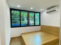 BÁN CĂN HỘ TẬP THỂ TẦNG 2-THÁI HÀ-ĐỐNG ĐA-4 NGỦ-3.4TY. 
LH: 0982769586