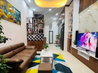 BÁN NHÀ KIM GIANG, THANH TRÌ, Ô TÔ ĐỖ CỔNG, GẦN PHỐ, MỚI ĐẸP Ở NGAY, SD 37M2, 7.4TỶ(CTL)
