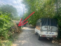 Bán đất Thạch Bàn gần chợ Đồng Dinh ngõ oto tránh 80m, mặt tiền: 5.3m vuông vắn 10 tỷ 4