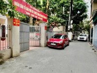 Bán nhà 5T ngõ 266 Nguyễn Văn Cừ thông Hồng Tiến. 48m, bãi xe gần 10 tỷ 2 có thương lượng. LH