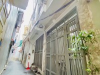 NHÀ ĐẸP-CẠNH HỒ HẠ ĐÌNH-KHƯƠNG ĐÌNH-Ô TÔ-NỘI THẤT 47M-4 TẦNG GIÁ 6,8 TỶ