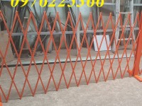 Hàng rào xếp sắt di động