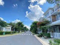 Bán nhà 4 tầng (5*19m) KDC cao cấp Dương Hồng Xã Bình Hưng, Bình Chánh, cạnh bến xe quận 8-nhỉnh 10