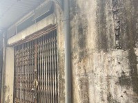Bán nhà C4 ở Việt Hưng Long Biên cách 1 nhà ra mặt đường oto tránh diện tích 35m, 4 tỷ 9
