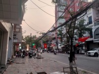 Bán Nhà Mặt Đường Hai Bà Trưng – Tặng Nhà 135m² – Vị Trí Đẹp – Vỉa Hè Rộng – Kinh Doanh Cực Tốt