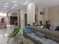 Bán nhà mặt phố Q.9, 140m², 3 tầng, 4PN, 9.35  tỷ, sổ hồng