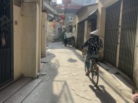 BÁN NHÀ 337 ĐỊNH CÔNG-GẦN PHỐ-RỘNG NỞ HẬU-38M-4 TẦNG-4PN GIÁ 7 TỶ