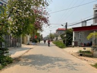 ĐẤT ĐẸP - ĐẦU TƯ SINH LỜI - CHỦ Cần Bán Nhanh 
- Vị Trí Tại : Cương Sơn -  Lục Nam-  Bắc Giang