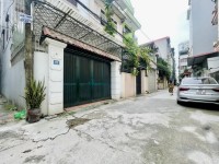 BÁN NHÀ BỒ ĐỀ 15 tỷ 55m NGÕ THÔNG Ô TÔ,SÁT MẶT PHỐ,LONG BIÊN HÀ NỘI