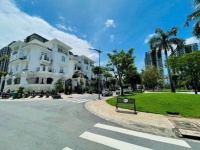 CHÍNH CHỦ CẦN BÁN GẤP BIỆT THỰ KHU CITYLAND RIVERSIDE TÂN PHÚ -QUẬN 7