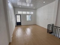 Nhà đẹp ngay Lý Thường Kiệt Q,10-Giá hơn 6 tỷ-hẻm thông nhiều đường-tiện ích xung quanh