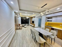 Căn hộ rộng 126m² mặt đường Hàm Nghi, trung tâm Mỹ Đình