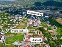 BÁN ĐẤT TẶNG NHÀ CẤP 4 ĐƯỜNG OTO GẦN BÊN TRƯỜNG TIỂU HỌC DIÊN TOÀN
- > 