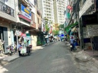 Bán nhà Hòa Hảo Quận 10 giá tốt, 4 tầng 40m2 với giá 6.3