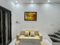 BÁN NHÀ 3 TẦNG, TÂN MAI - HOÀNG MAI, NHỎ XINH ĐỦ CÔNG NĂNG - GIÁ 2 TỶ HƠN