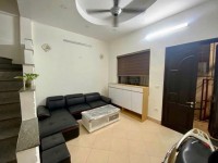 Cho thuê nhà nguyên căn Nguyễn Trãi 3.5 tầng x 40m2, 3 ngủ, 3 WC, 12 Triệu
