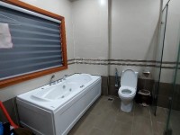Nhà phố Hoàng Quốc Việt - 5 tầng BTCT có cả thang máy - full nội thất gỗ - chỉ với 9 tỷ