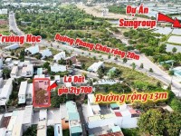Bán lô đất tái định cư đất lành đường 13m lô sạch đẹp giá 2 tỉ 700 triệu.
Diện tích : 64m2 ngang