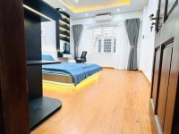 CHO THUÊ NHÀ NGÕ PHỐ NGUYỄN ĐÌNH HOÀN, CẦU GIẤY