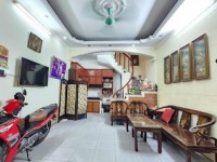 Bán nhà Nguyễn Chính, Hoàng Mai, 7m ra ô tô, nhà dân xây, 26m2, 5.25 tỷ