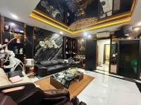 BÁN NHÀ TRUNG KÍNH CẦU GIẤY, LÔ GÓC, ÔTÔ TRÁNH, DÂN XÂY CHÂT, 61M2 CHỈ 18 TỶ 980