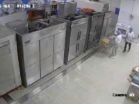 Chuyển nhượng bếp trung tâm – xưởng chế biến tại  An Khánh, Hà Nội.