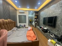 NGUYỄN VĂN CỪ 18 tỷ GARA Ô TÔ,THANG MÁY,Ở KINH DOANH ĐỈNH,LONG BIÊN HÀ NỘI