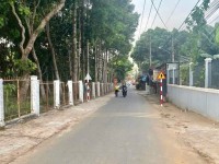 BÁN GẤP Đất  -  SÂN BAY 5 KM - 1 Tỷ 050 -SHR - 100m2 - GẦN KCN!
 CHỦ CẦN BÁN GẤP TRONG TUẦN