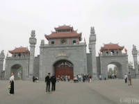 BÁN NGAY VÀ LUÔN Đất nền 142m Mặt đường Việt Trì, sát Cổng chính Đền Hùng, KD - tăng giá cực nhanh